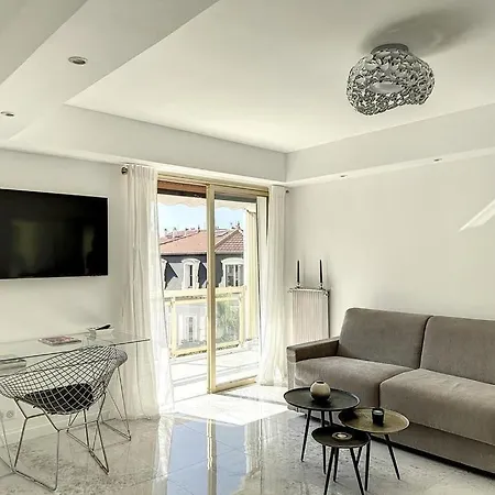 Apartament Centre Mimosas 1 Salon