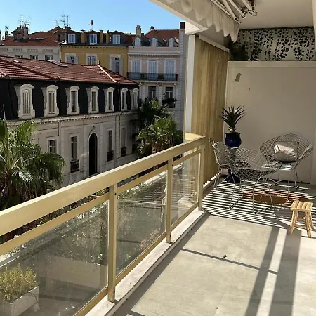 Centre Mimosas 1 Salon *