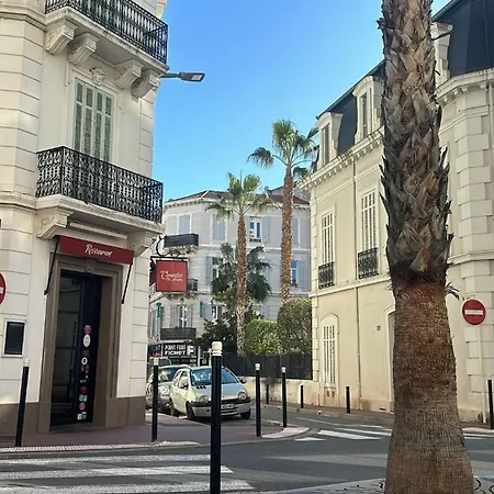 Centre Mimosas 1 Salon *